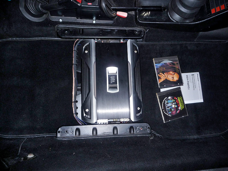 1982 Porsche 911, first build. simple system - Page 2 - Car Audio